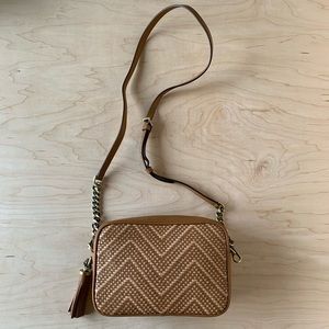 MICHAEL KORS Acorn Crossbody Camera Leather Bag